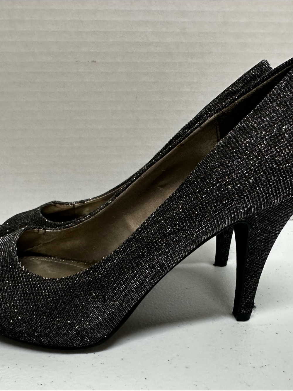 Fergalicious by Fergie Glitter Peep Toe Stiletto Heels Gunmetal Gray Size 7M